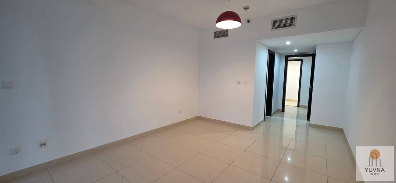 SPACIOUS 3 BEDROOM I PRIME LOCATION I HIGH FLOOR - Image 16