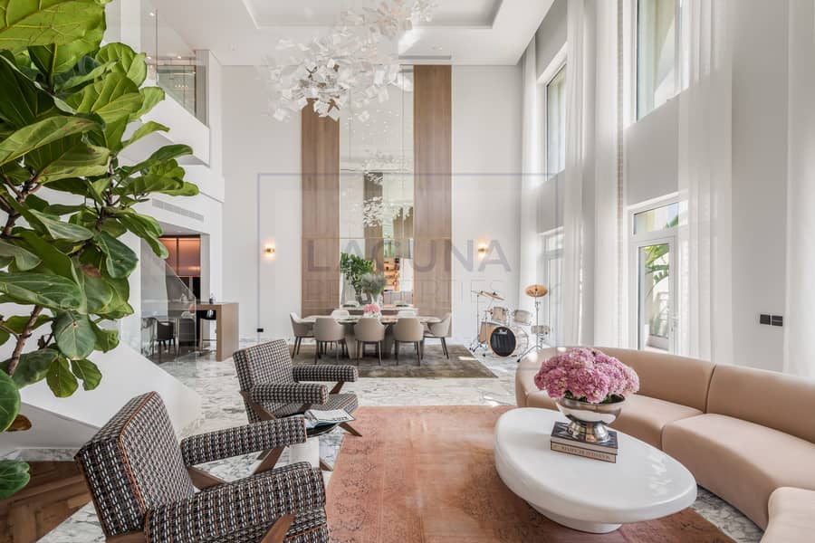 Exceptional style! Upgraded penthouse