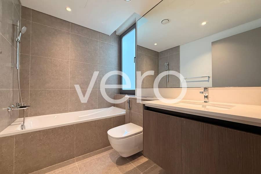 Single Row | 3BD | Close to Amenities - Image 8