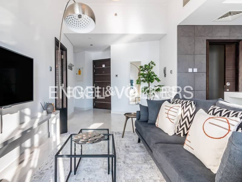 Vacant | Iconic Tower | Sea and Ain View