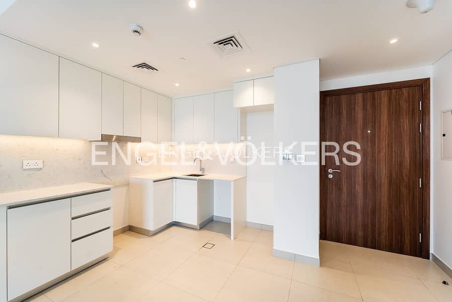 Best Price | Burj Al Arab & Burj Khalifa View - Image 9