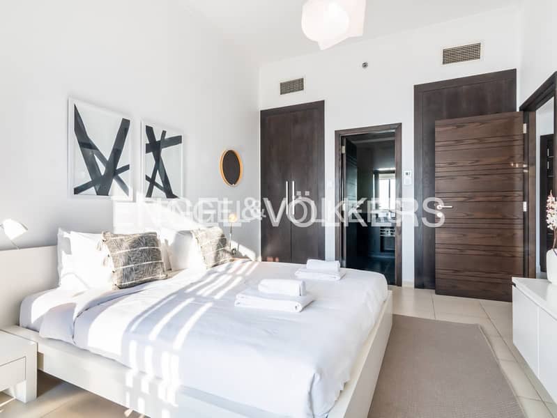 Vacant | Iconic Tower | Sea and Ain View - Image 13