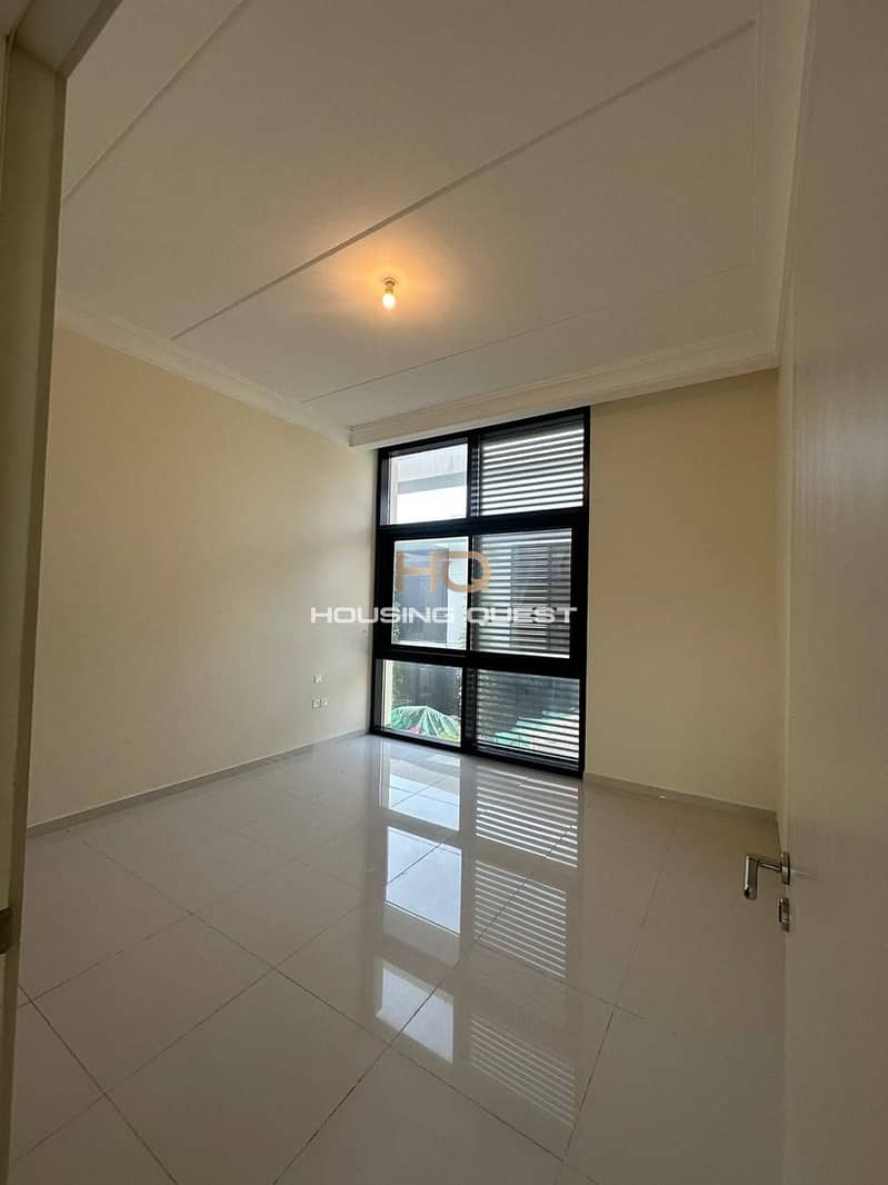 3 Bed + Maid | Semi Detached | Vacant