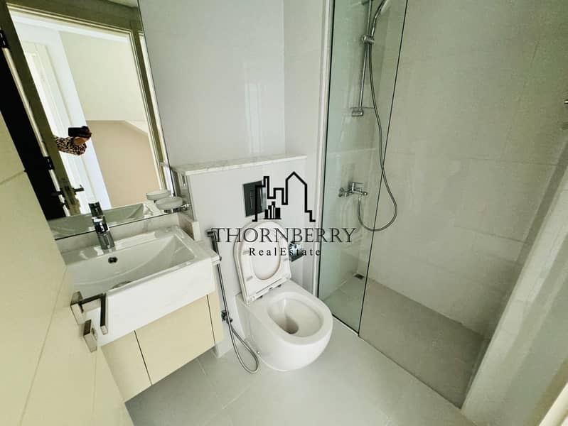 Single Row Townhouse | Middle Unit | Near to Amenities - Image 10