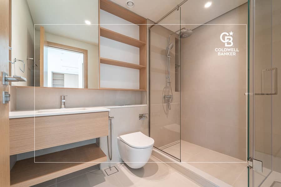 Walk-in Closet l Closed Kitchen l Spacious 3 BR - Image 9