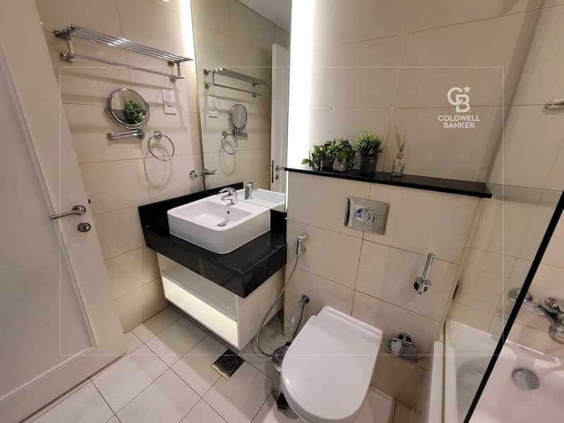 READY TO MOVE | FULLY FURNISHED | MIDDLE FLOOR - Image 10