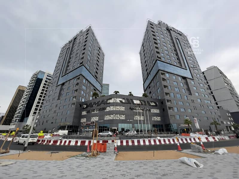 READY TO MOVE | FULLY FURNISHED | MIDDLE FLOOR - Image 13