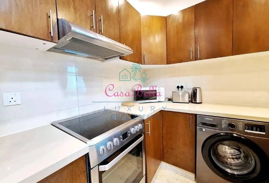 Luxury Living | Marina Views | Chiller free-High F