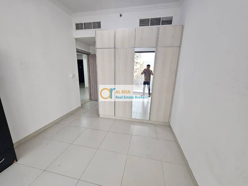 1 BHK Apartment available - 5 mins walking distance from ADCB Metro