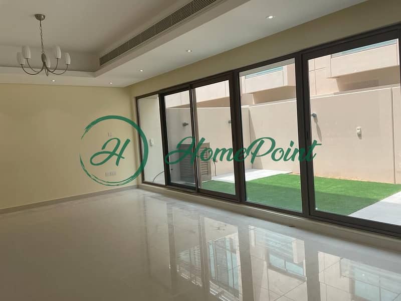 4 BR Townhouse in Grand Views Meydan, Dubai