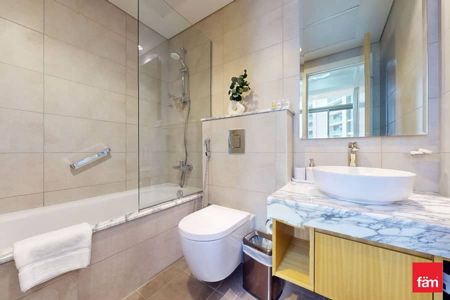 Canal View | Furnished | Ready to move - Image 9