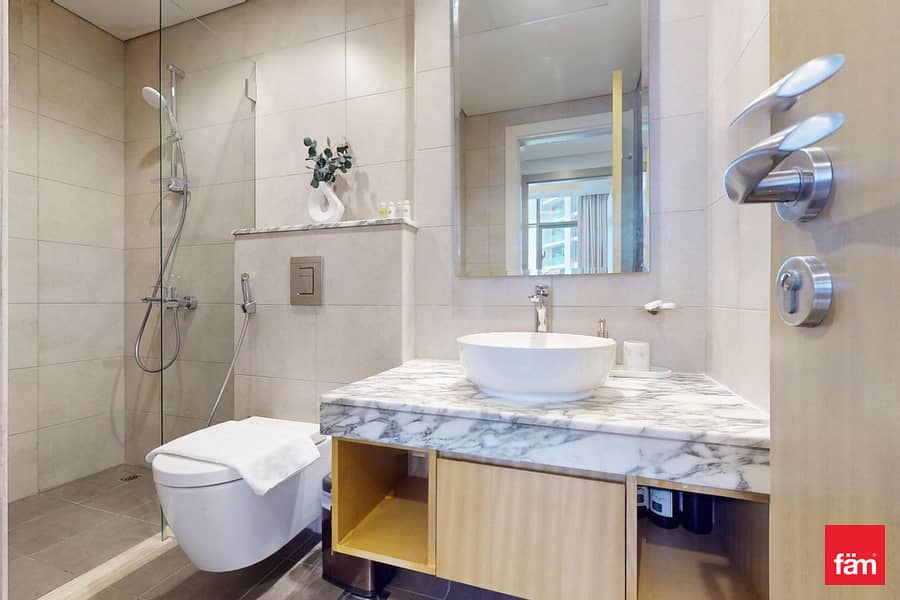 Canal View | Furnished | Ready to move - Image 13