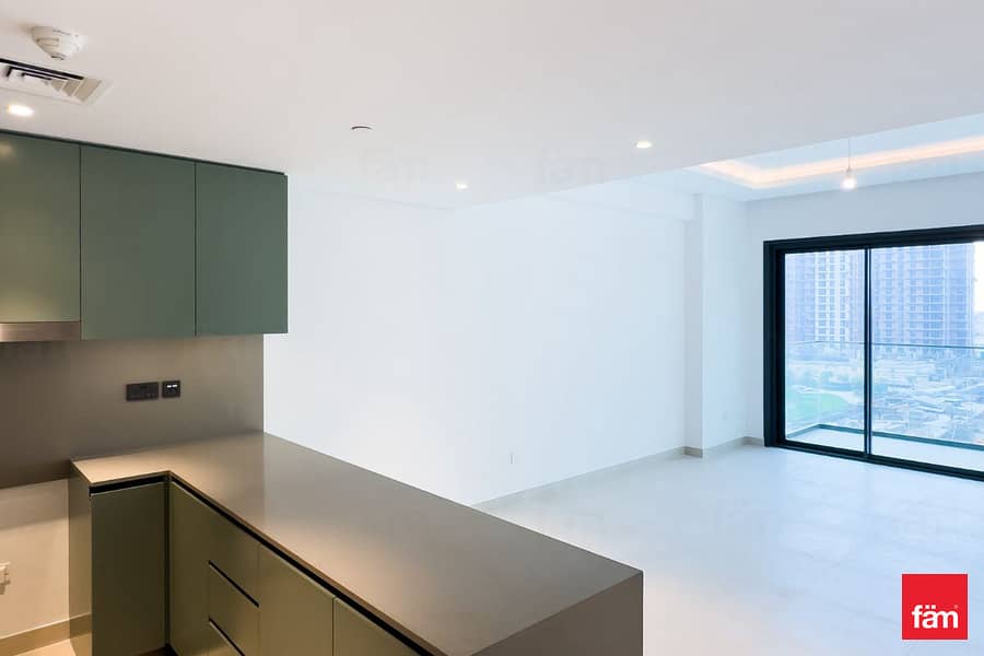 Stunning Park View| High Floor | Spacious Layout