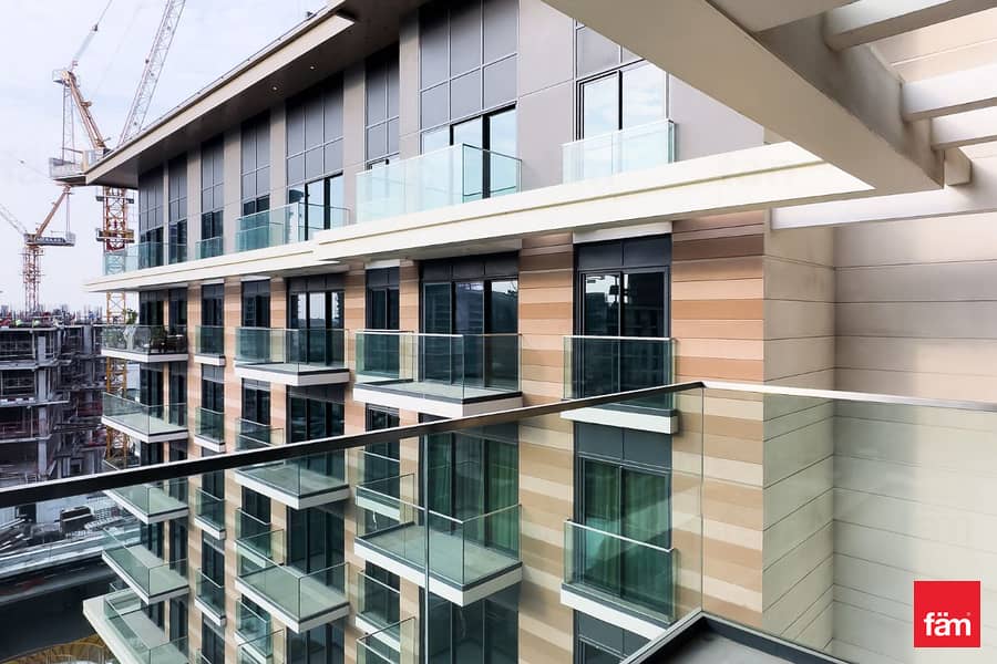 Stunning Park View| High Floor | Spacious Layout - Image 10