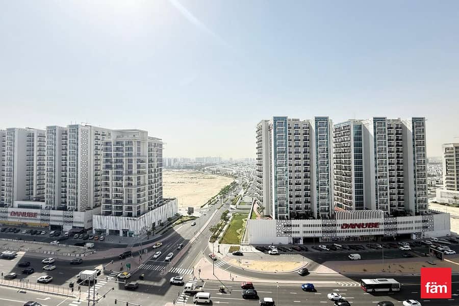 Top Floor | Negotiable | High ROI | Vacant Soon