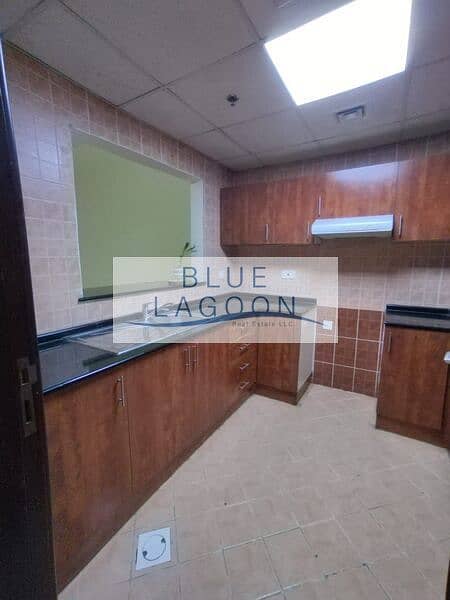 | High Floor | Chiller Free | 12 Cheques | - Image 17