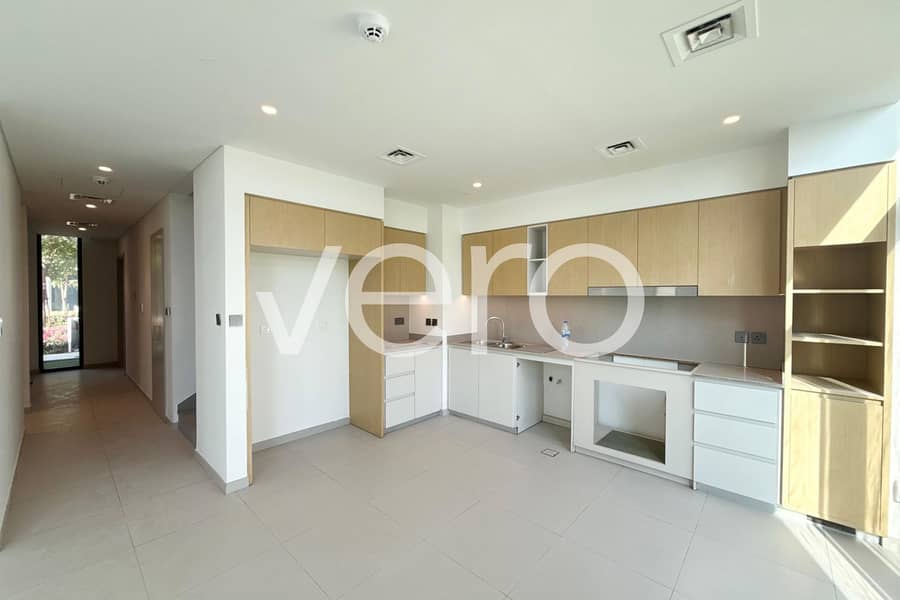 Single Row | Vacant | Great Price