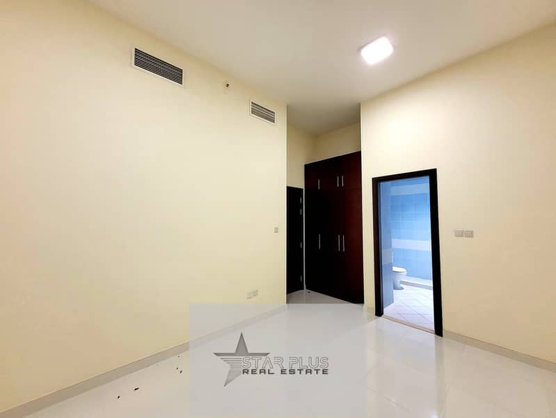 ELEGANT 1 BEDROOM WITH BIG BALCONY,CLOSED KITCHEN HAVING GYM AND PARKING - Image 7