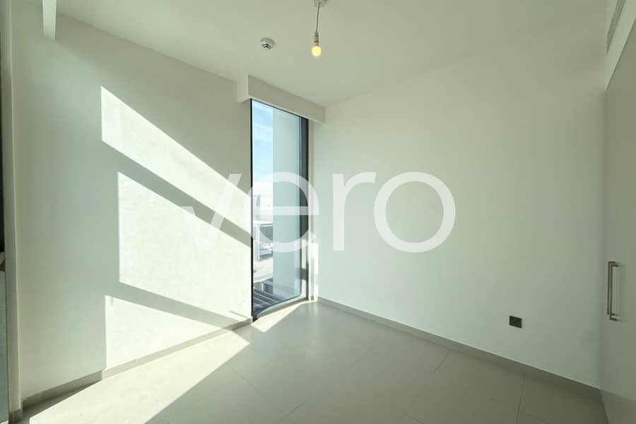 Single Row | Vacant | Great Price - Image 14