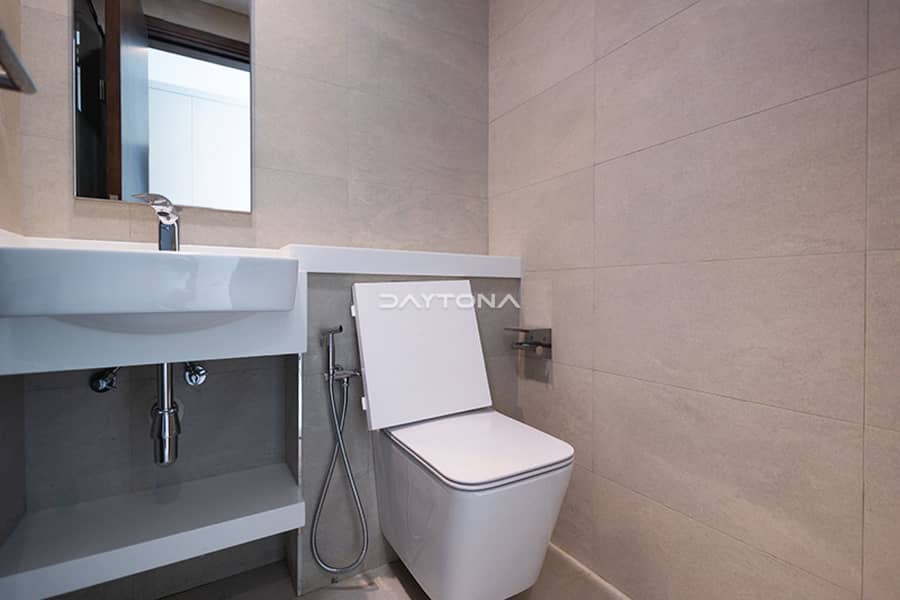 2 BED + MAID | SEMI FURNISHED | HEART OF DSO - Image 7