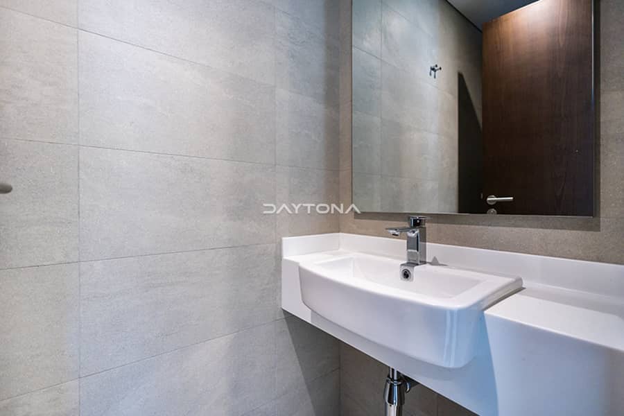 2 BED + MAID | SEMI FURNISHED | HEART OF DSO - Image 12