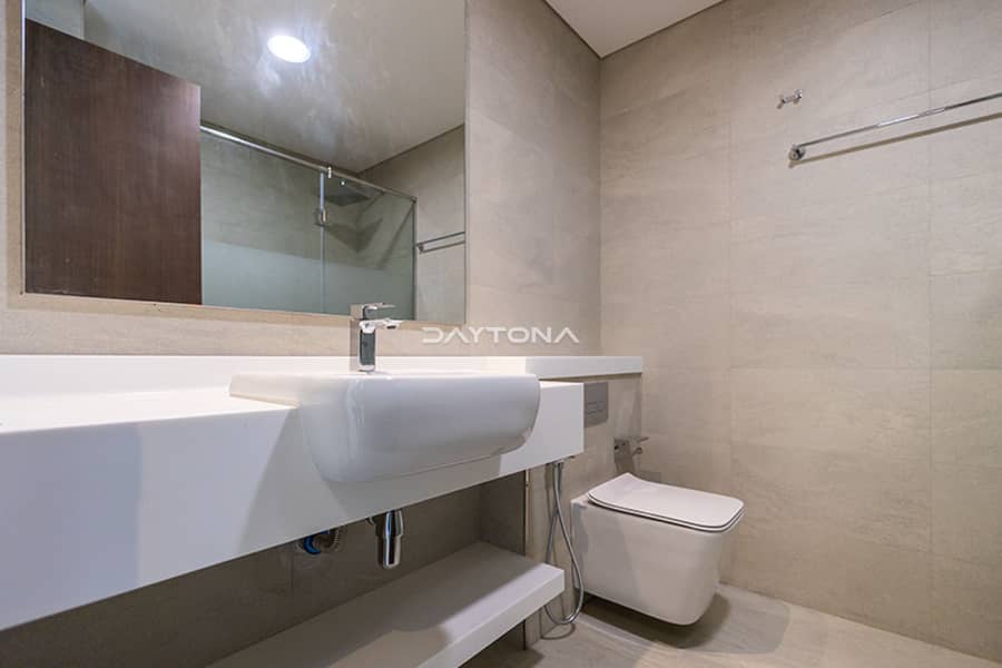 2 BED + MAID | SEMI FURNISHED | HEART OF DSO - Image 13