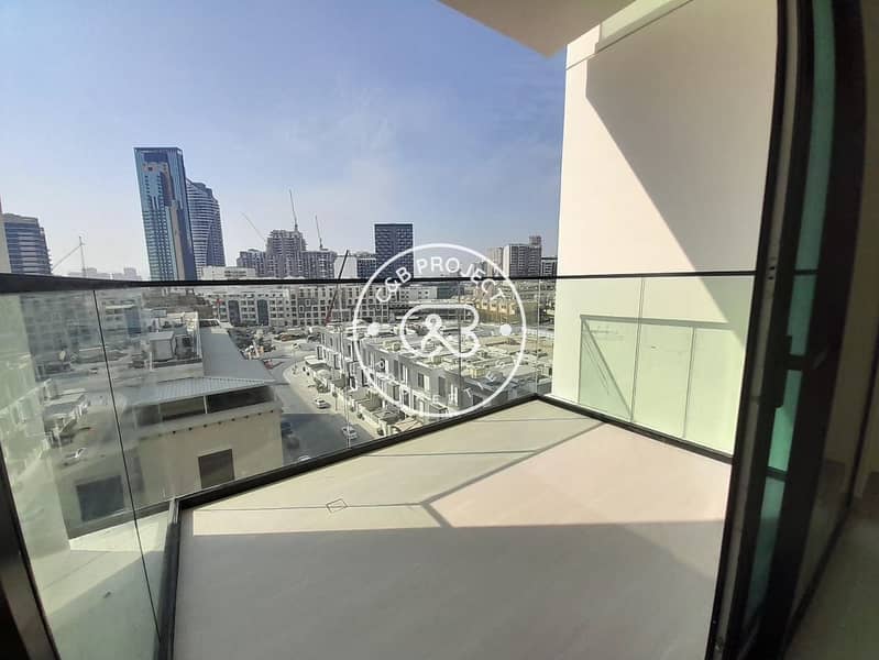 Ready To Move | Mid Floor | Brand New Spacious