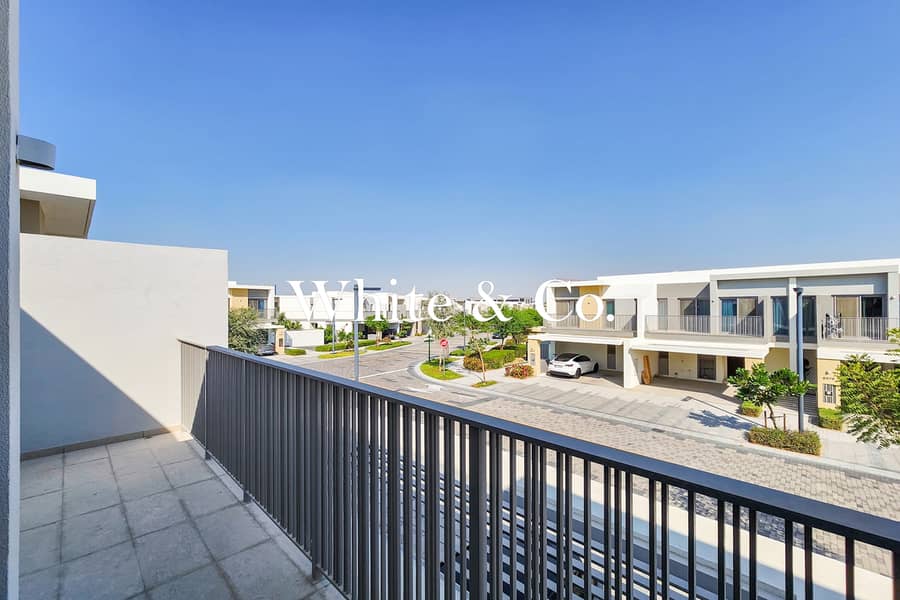 3Bed+Maid |Available February |Single Row - Image 10