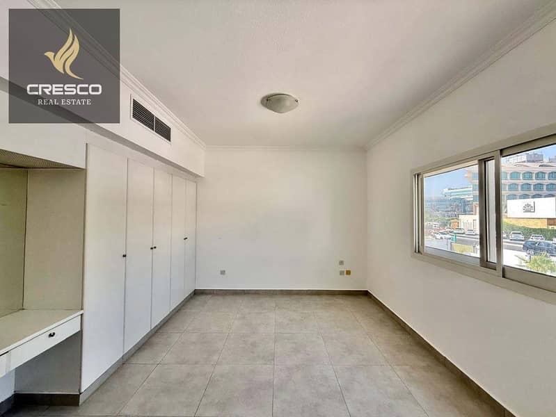 Private Pool | Huge Plot | Maids Room - Image 7