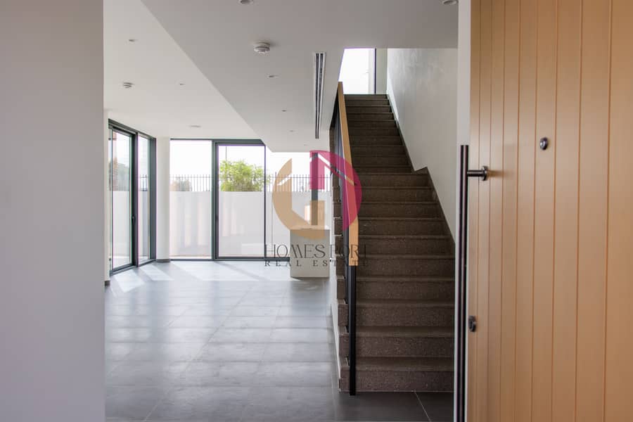 Single Row | Genuine Listing | Community View | Agent On Site