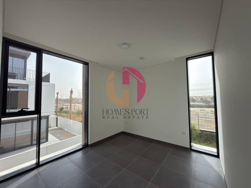 Single Row | Genuine Listing | Community View | Agent On Site - Image 9