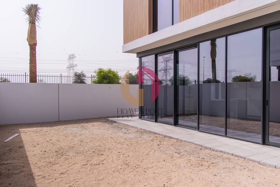 Single Row | Genuine Listing | Community View | Agent On Site - Image 17