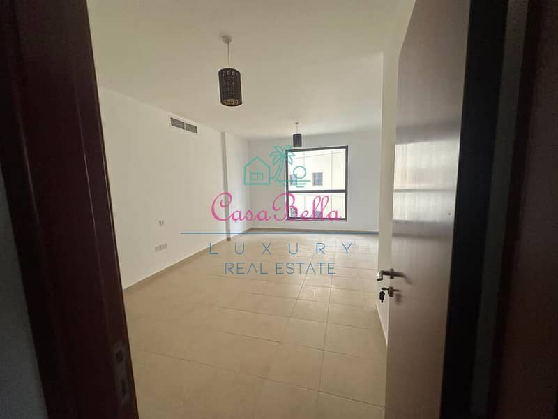 Sea View | with Maid Room | Big Layout-High Floor - Image 16