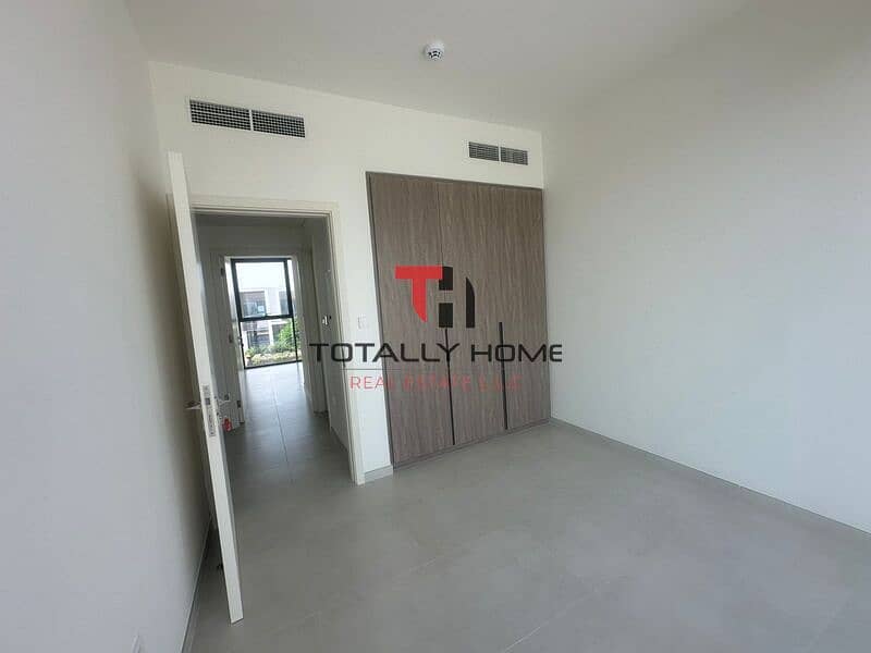 Brand New l Close To Pool l Multiple cheques - Image 10