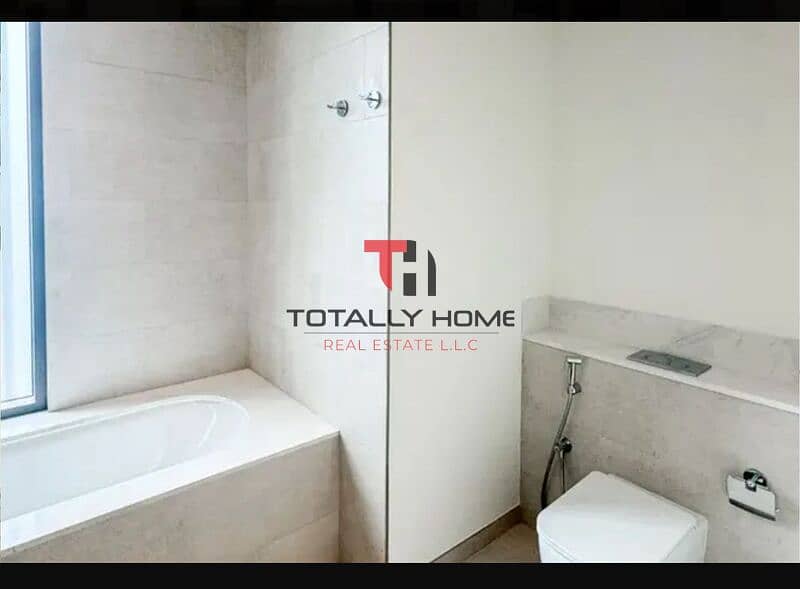 Brand New l Close To Pool l Multiple cheques - Image 16