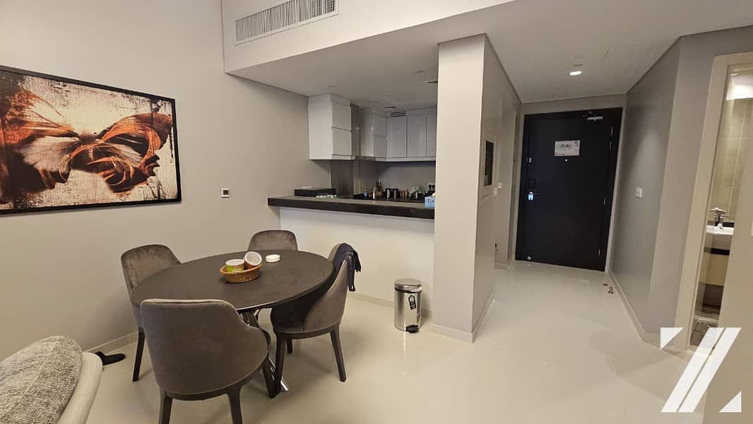 Panoramic Golf Course and Lake View I Furnished