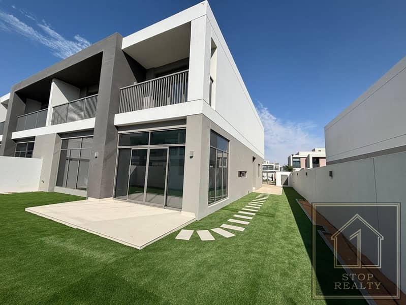 Big Landscaped Garden | Brand New | With Appliances