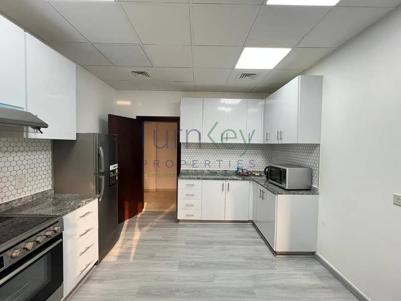 Upgraded Fully Furnished | 5 Bedrooms with Pool - Image 10