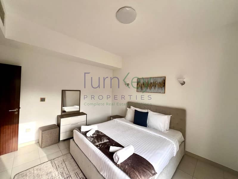 Upgraded Fully Furnished | 5 Bedrooms with Pool - Image 13