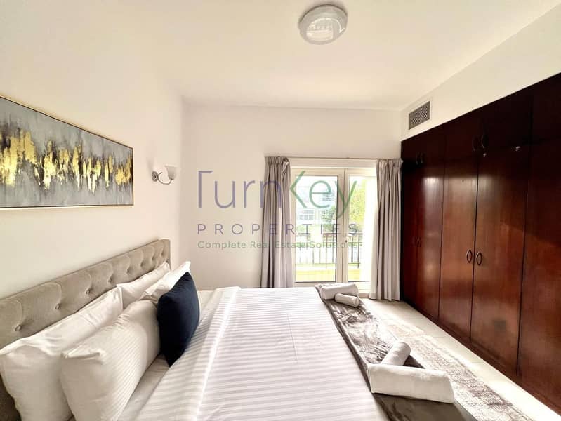 Upgraded Fully Furnished | 5 Bedrooms with Pool - Image 15