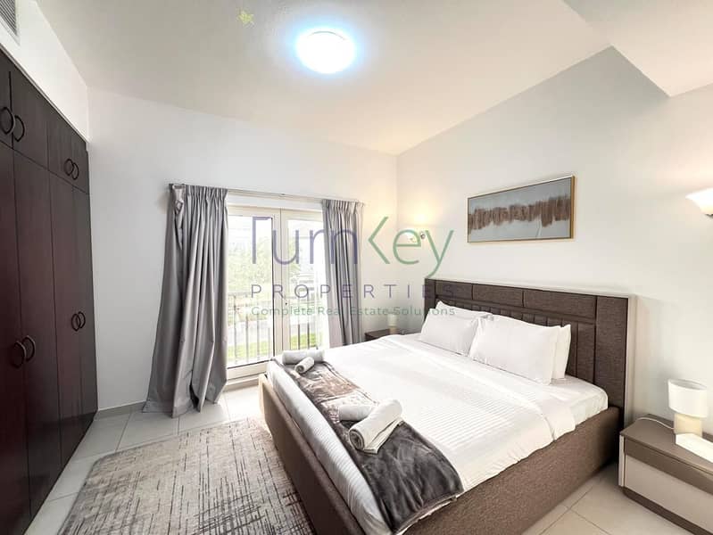 Upgraded Fully Furnished | 5 Bedrooms with Pool - Image 16