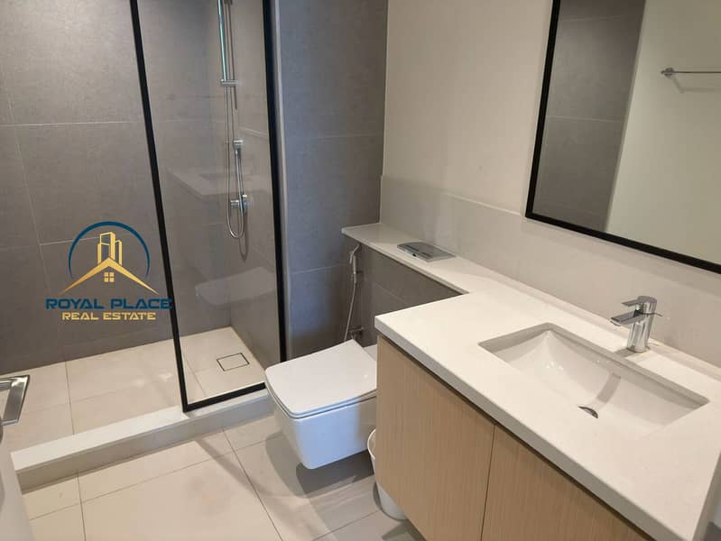 Ultra Luxury | Prime Location | Burj and Fountain View | Vacant - Image 12