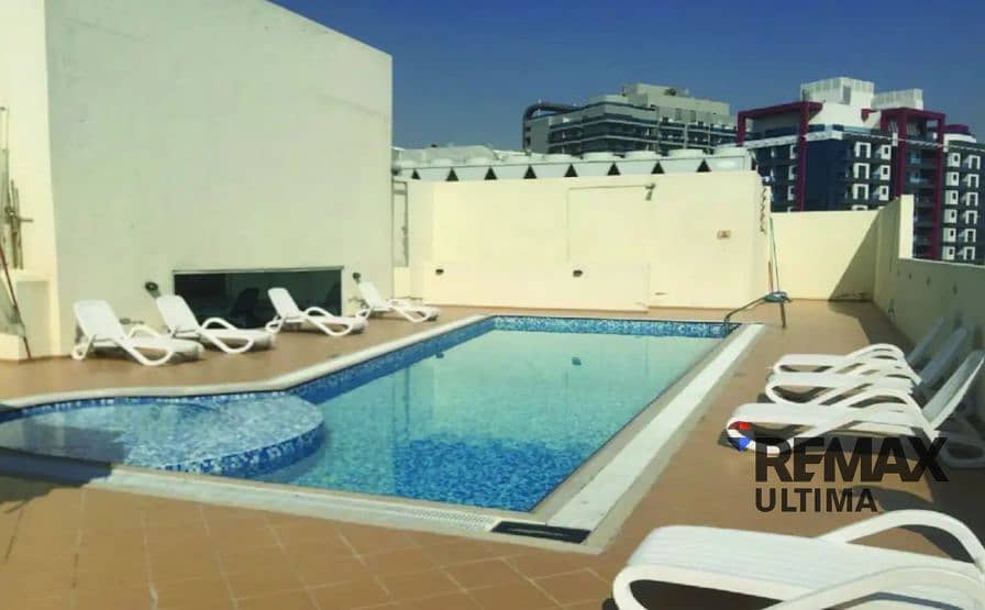 High-Floor 1BR | Bright & Spacious | Chiller Free | Dubai Sports City - Image 9
