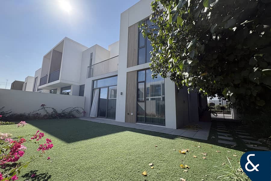 Available I 4 Bedrooms I Internal location