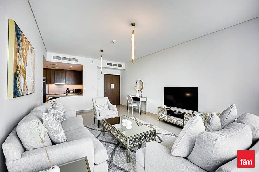 Vacant | Fully Furnished | Sea View | Upgraded