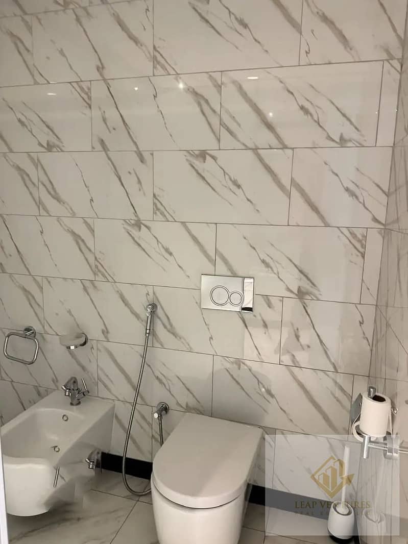 Fully Furnished I Spacious I Ready to Move - Image 9