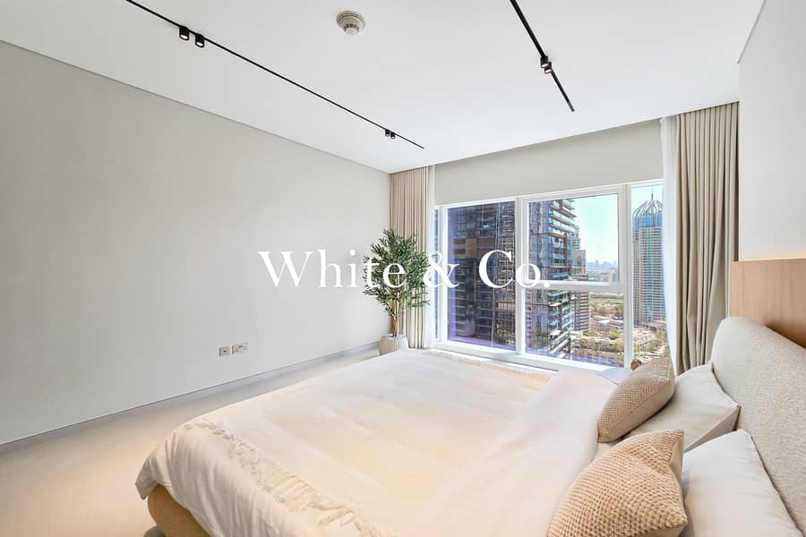 Stunning Marina View| Fully Renovated|VOT - Image 9