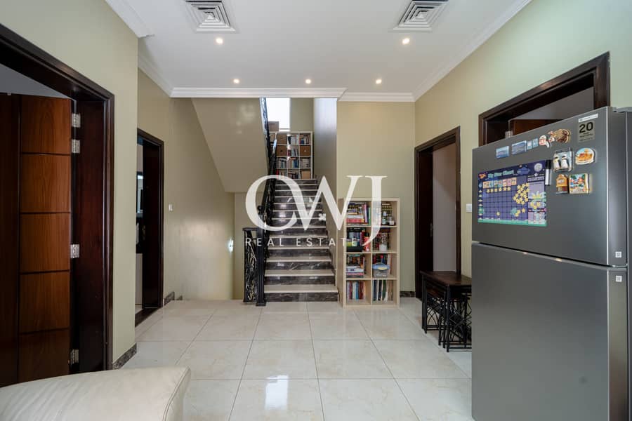 Park Facing | Custom Built | Vacant on Transfer - Image 8