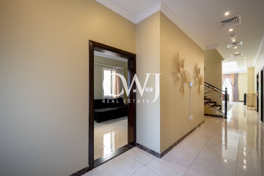 Park Facing | Custom Built | Vacant on Transfer - Image 20