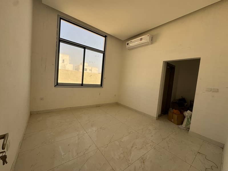 Brand new | 4-BR| Maids room | Great Location